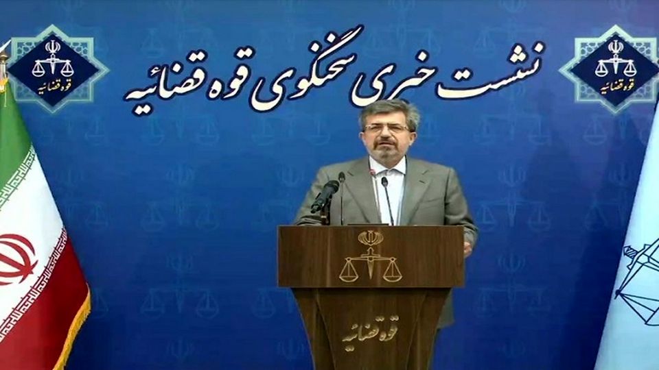 برای ۹۶ متهم آمریکایی ابلاغیه ارسال شده است
