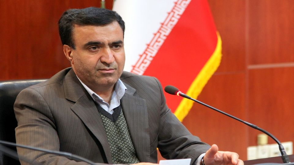 تعطیلی، راه درمان آلودگی هوا نیست