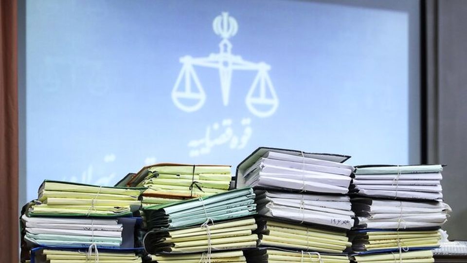 اعلام جرم دادستانی تهران علیه روزنامه جهان صنعت