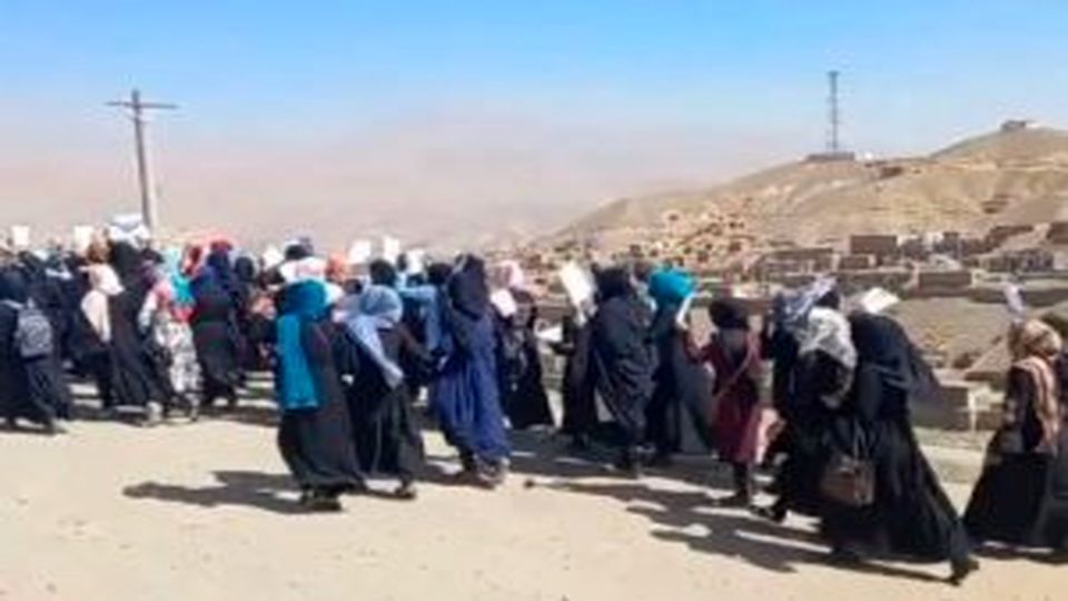 طالبان تظاهرات دانشجویان هرات علیه «نسلکشی هزارهها» را سرکوب کرد